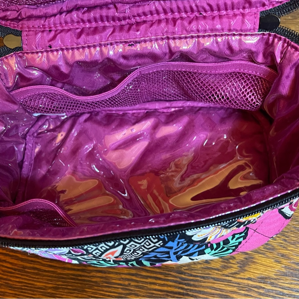 Vera Bradley Kauai Floral Train Case Cosmetic Travel Bag NWT New - Picture 11 of 13